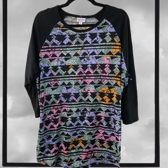 136 LULA ROE TUNIC TOP, 2XL - Picture 4 of 6